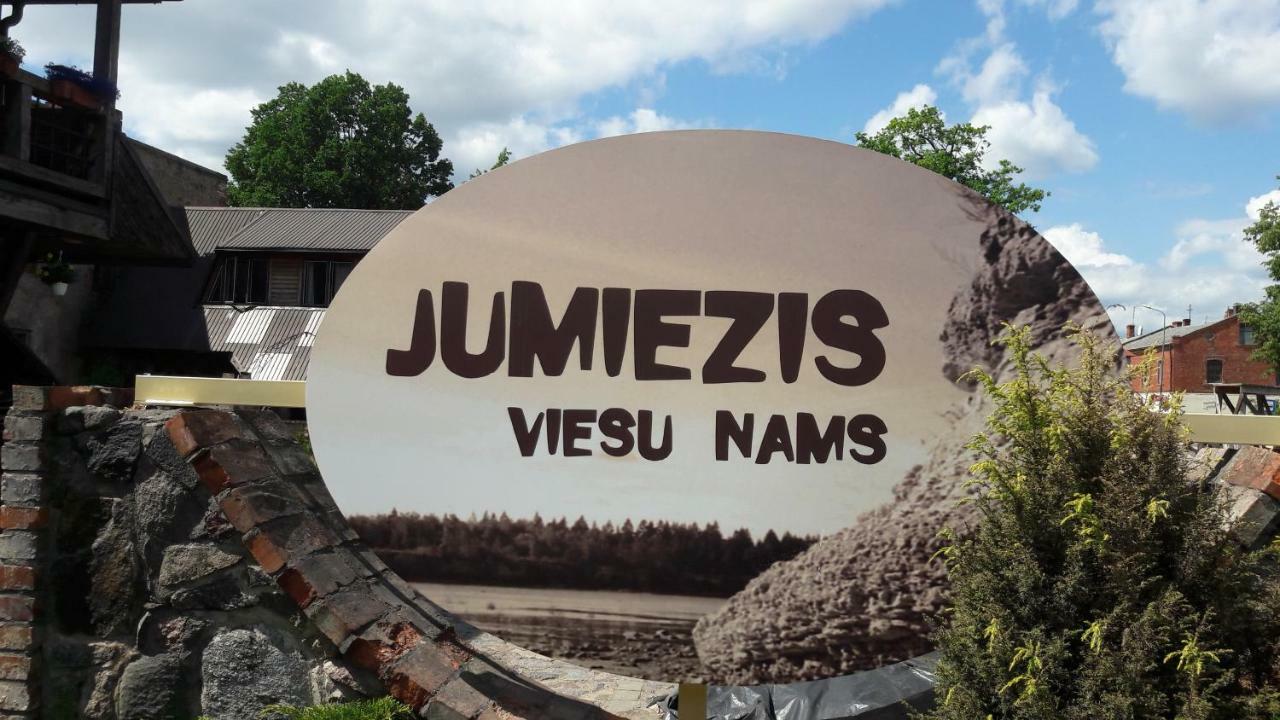 Guest House Jumiezis Pļaviņas Eksteriør billede